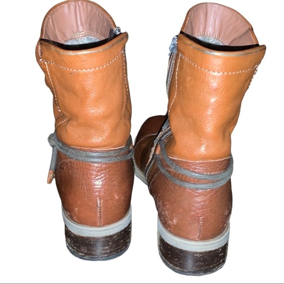 Clarks Leather Ankle Boots Low Heel Round Toe Chestnut Brown Womens Size 7.5M - Picture 6 of 16